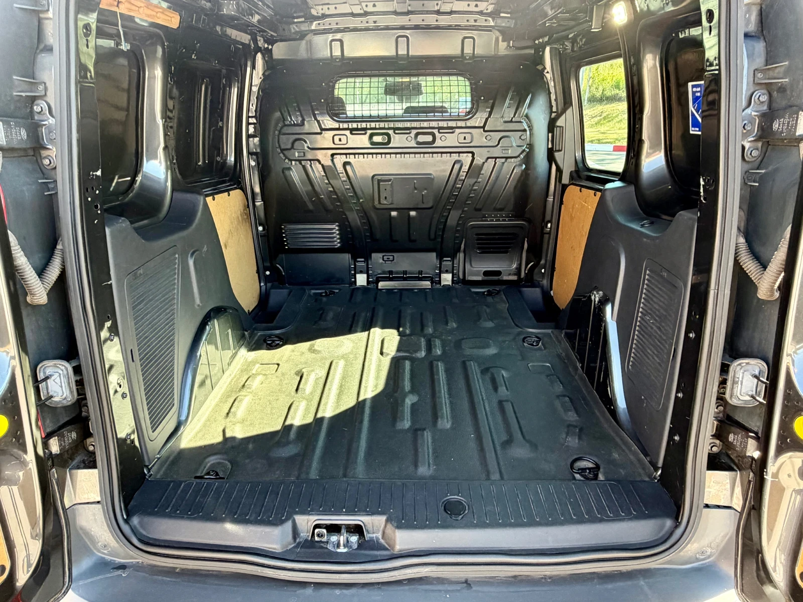 Ford Connect NAVI KAMERA 3 ����� | Mobile.bg � ����������� 6