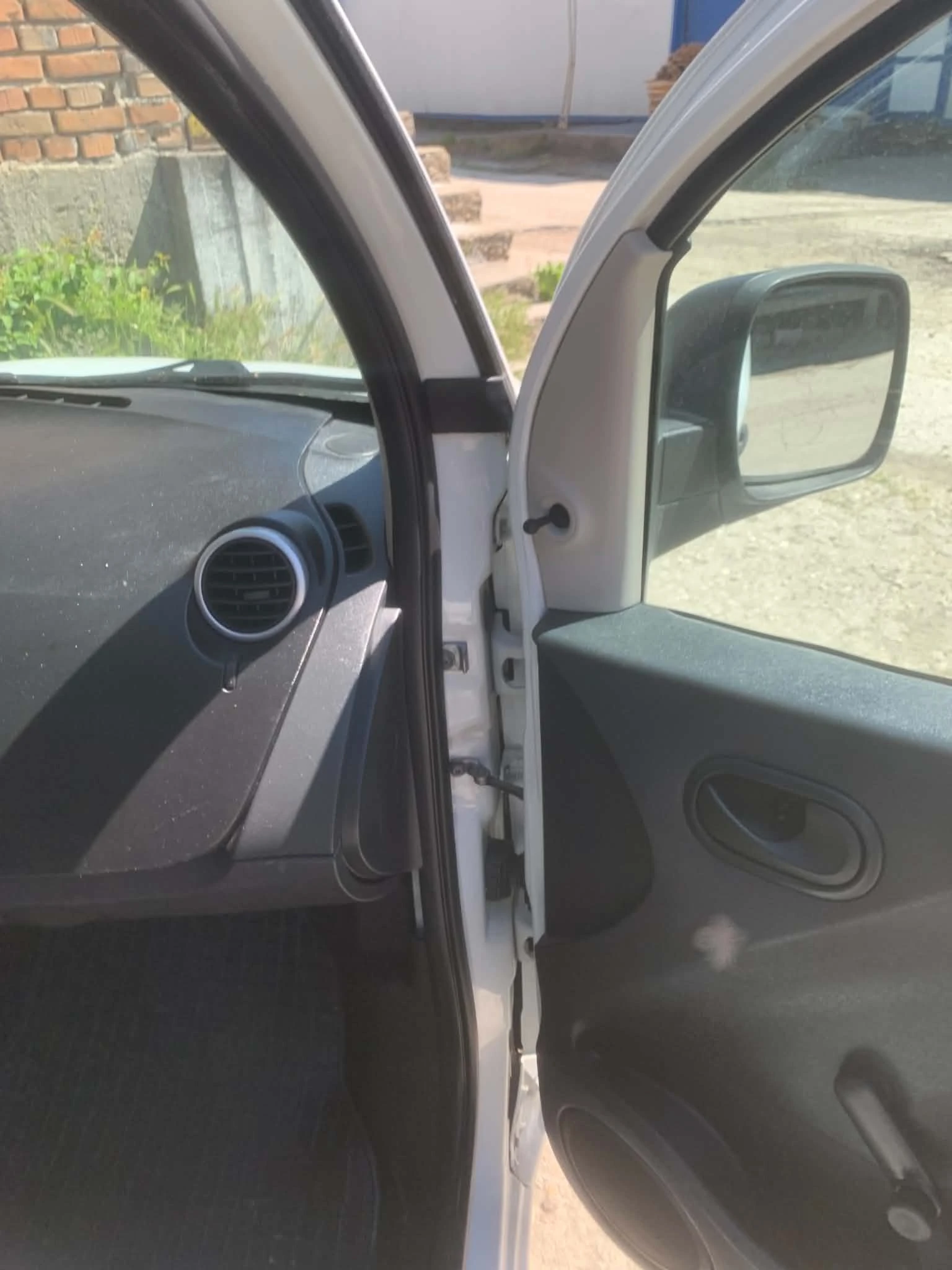 Renault Kangoo, снимка 4 - Автомобили и джипове - 54552870