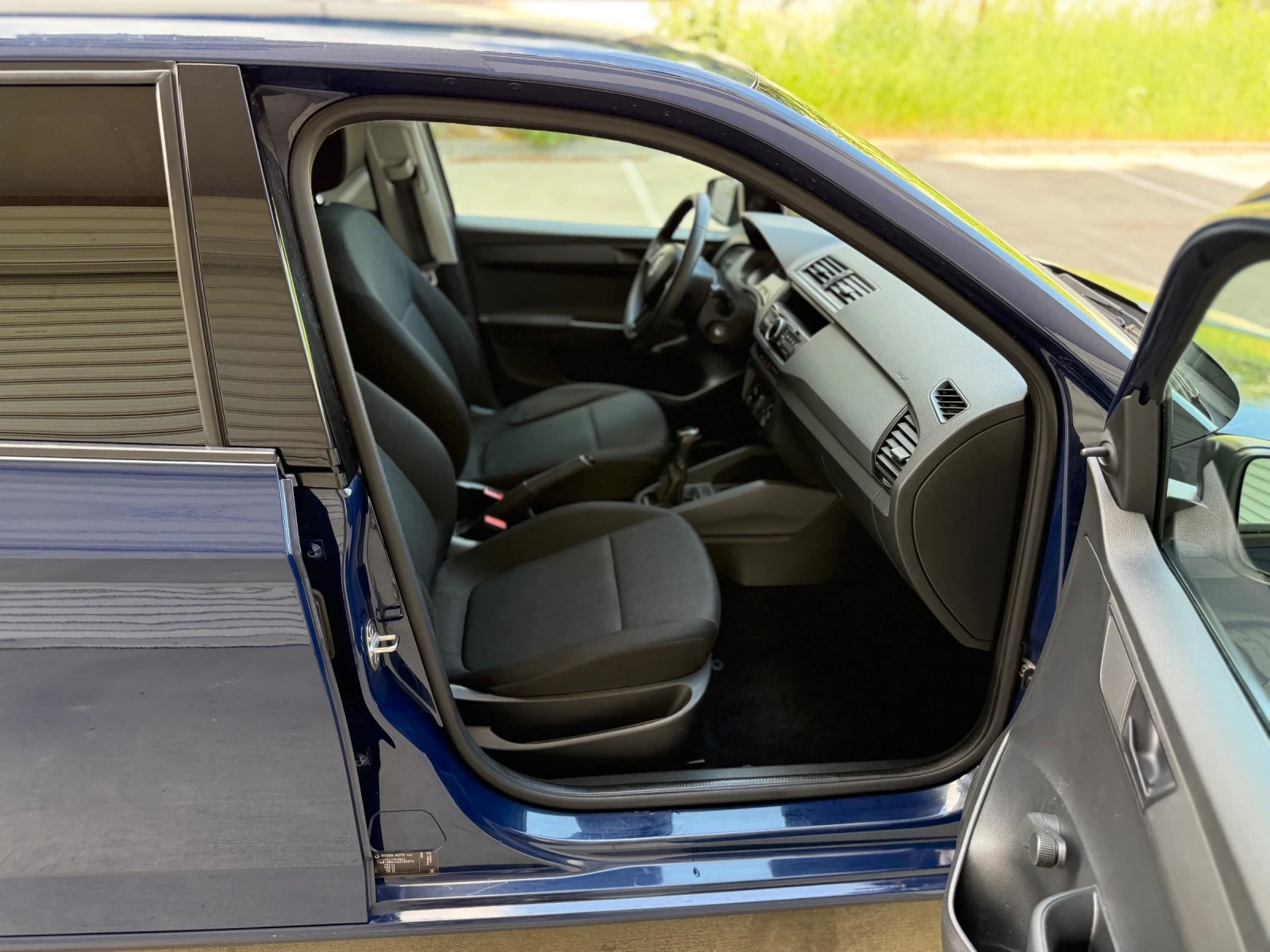 Skoda Fabia 1.4 TDI, снимка 11 - Автомобили и джипове - 54566417