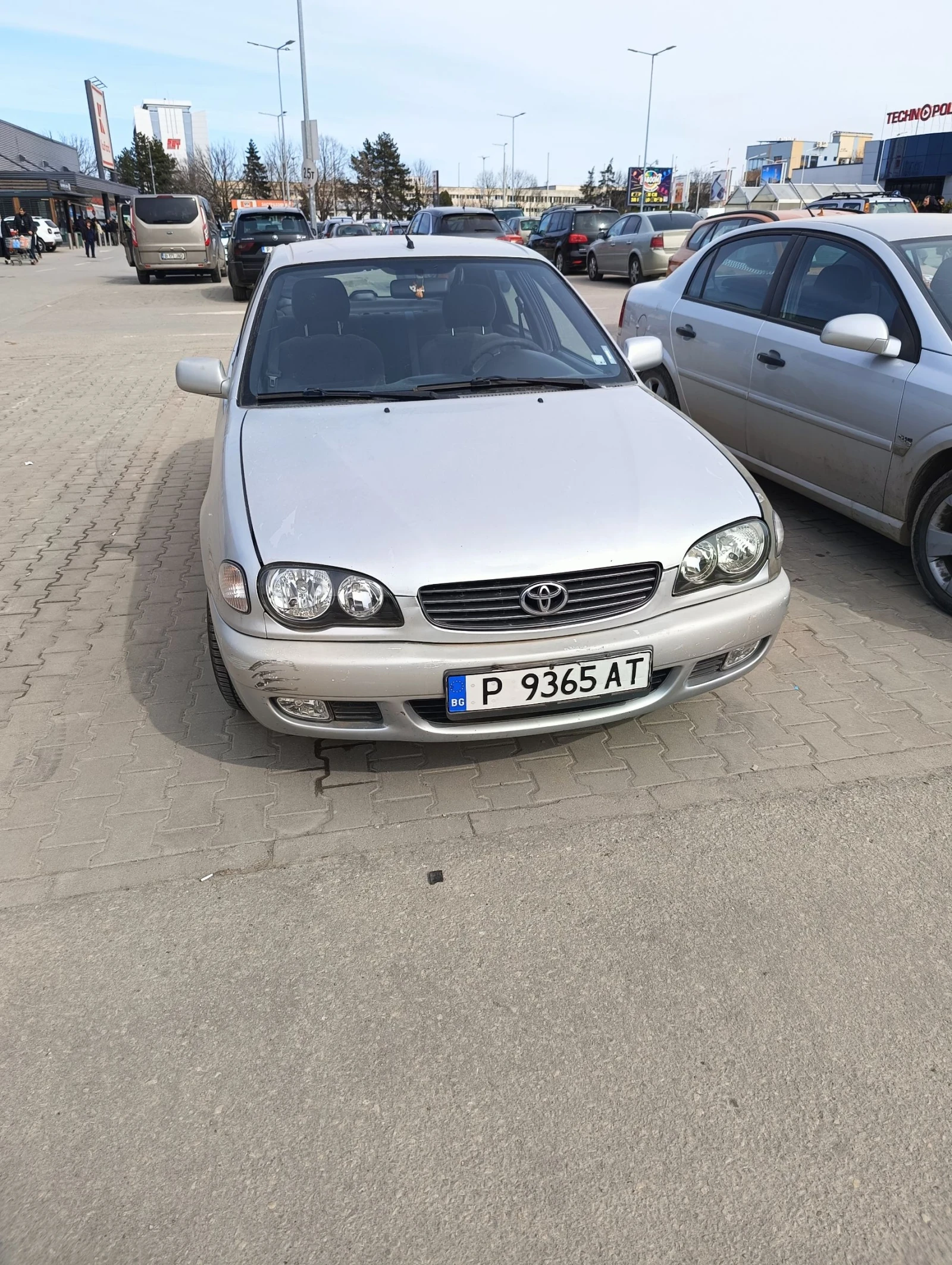 Toyota Corolla, снимка 4 - Автомобили и джипове - 54903883