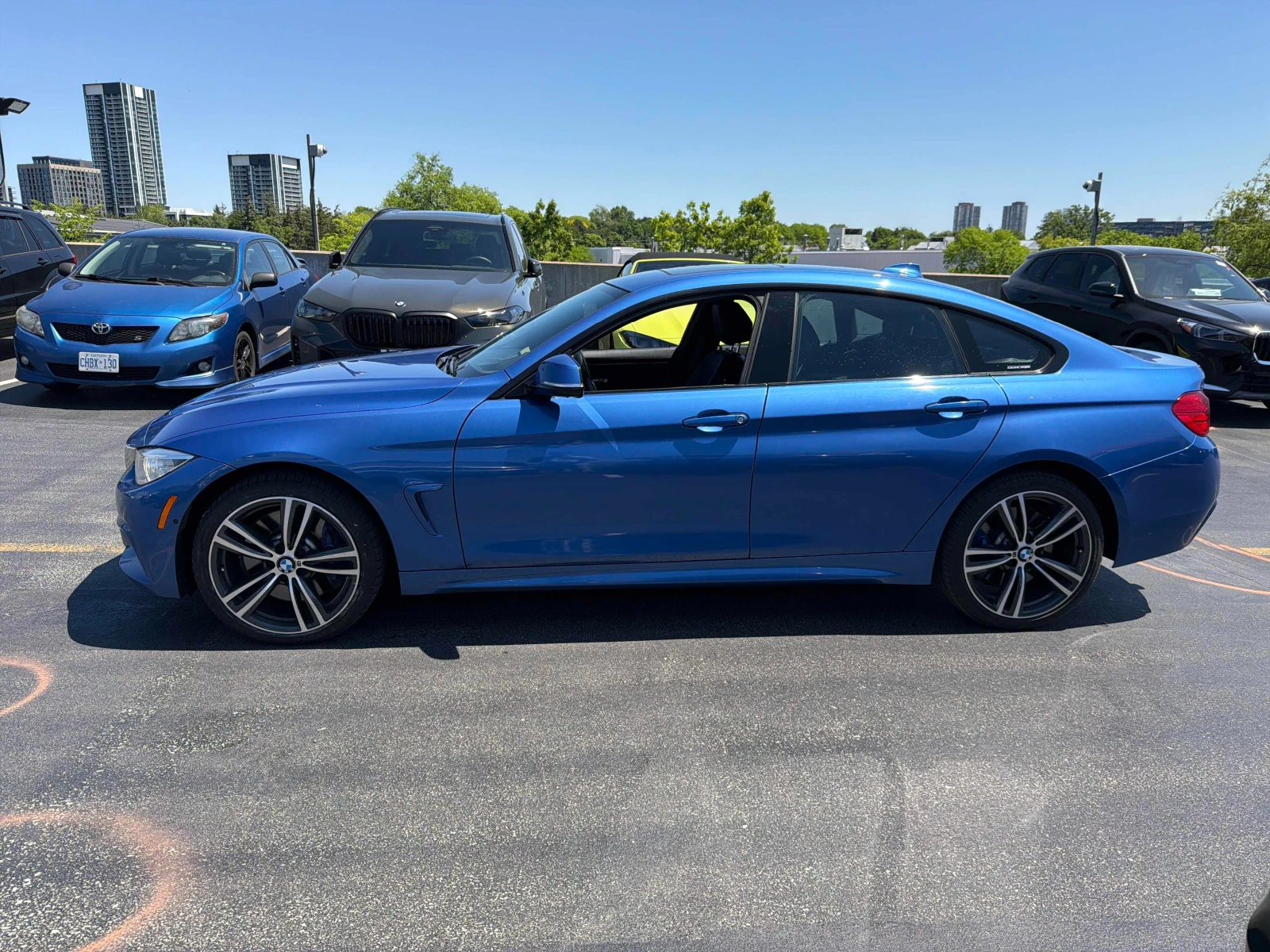 BMW 435 xDrive* АвтоКредит* (ЦЕНА ДО БГ), снимка 2 - Автомобили и джипове - 54933508