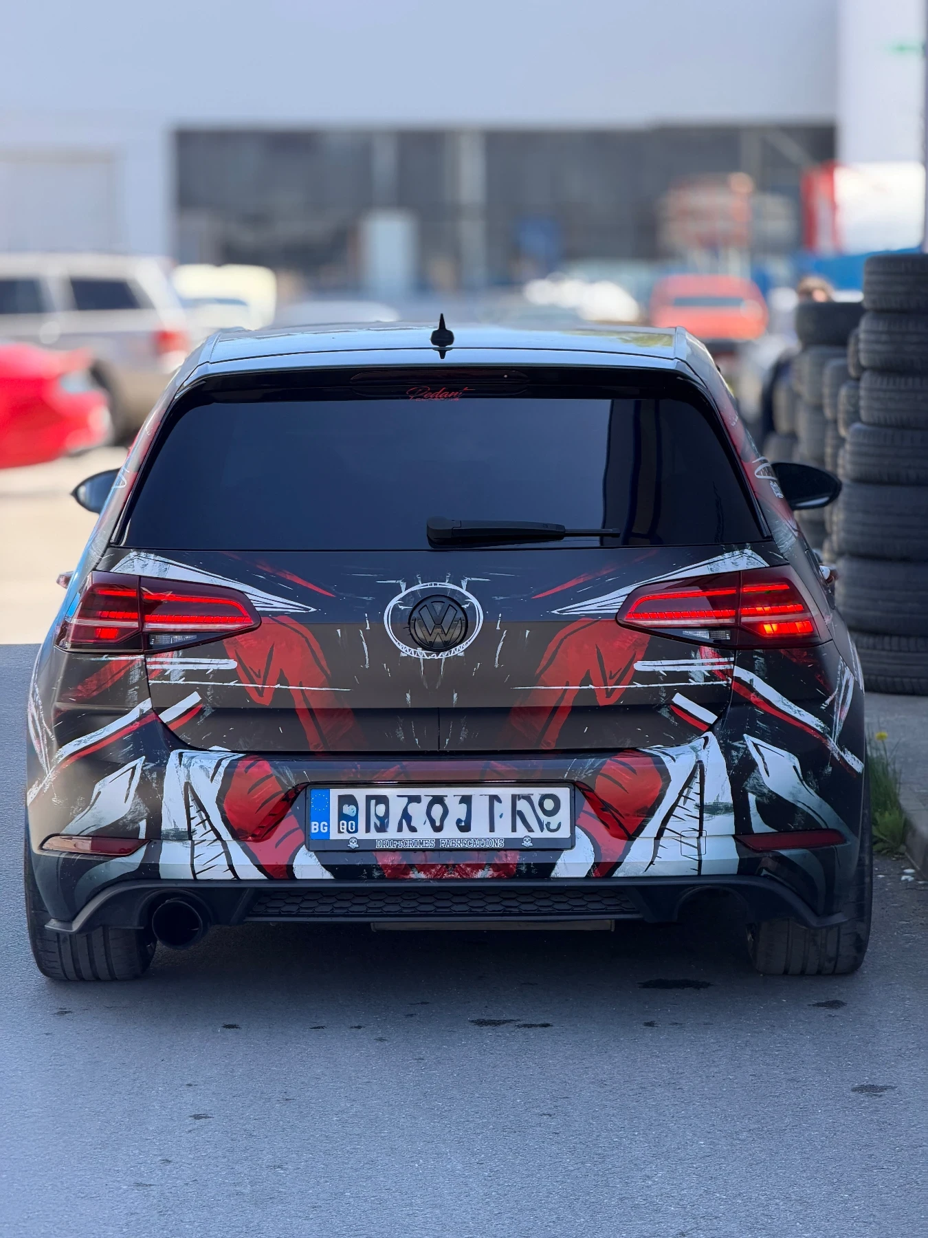 VW Golf 1.6 TDI, снимка 2 - Автомобили и джипове - 55165497