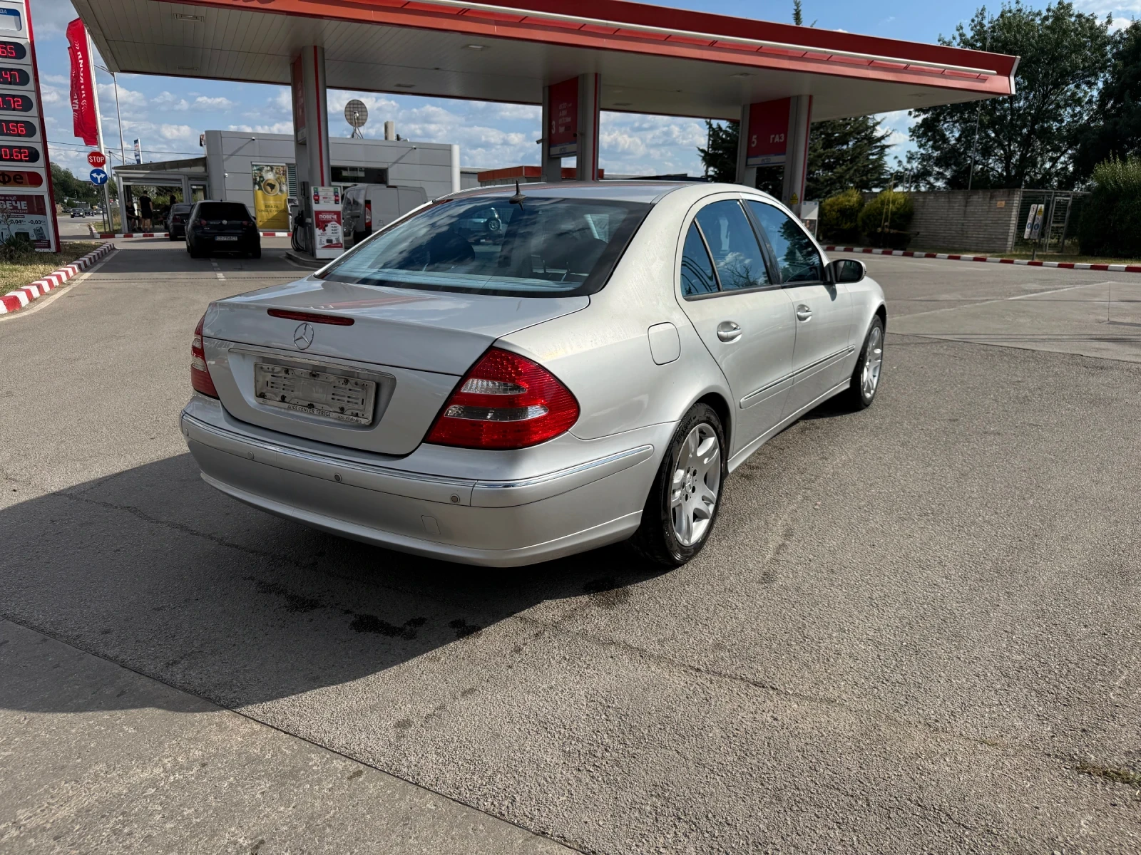 Mercedes-Benz E 270 2.7CDI* 190000KM! AVANTGARDE, снимка 5 - Автомобили и джипове - 55282371