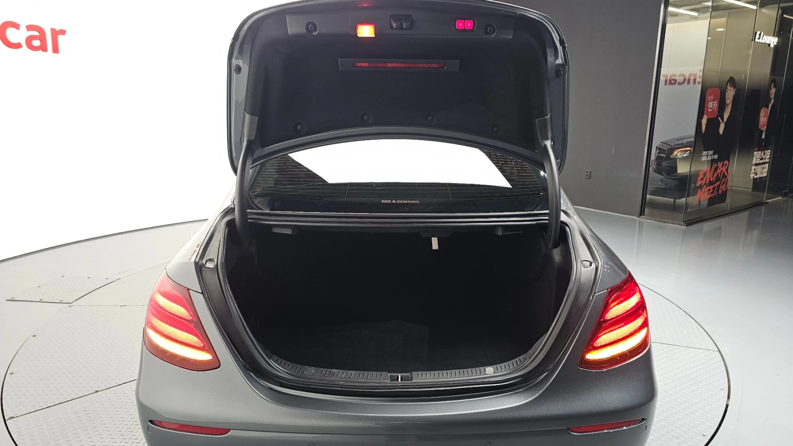 Mercedes-Benz E 300 2.0 4MATIC Avantgarde, FULL, снимка 17 - Автомобили и джипове - 55295748