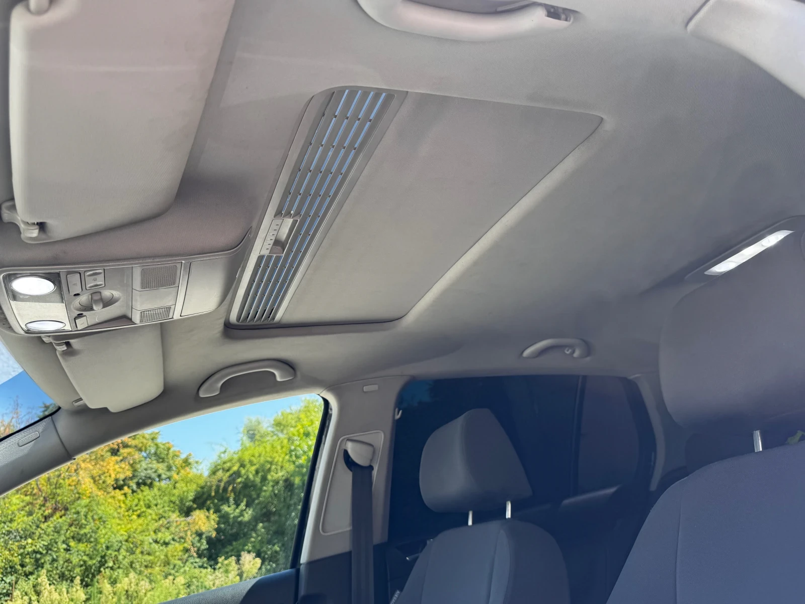 VW Golf, снимка 11 - Автомобили и джипове - 55593743