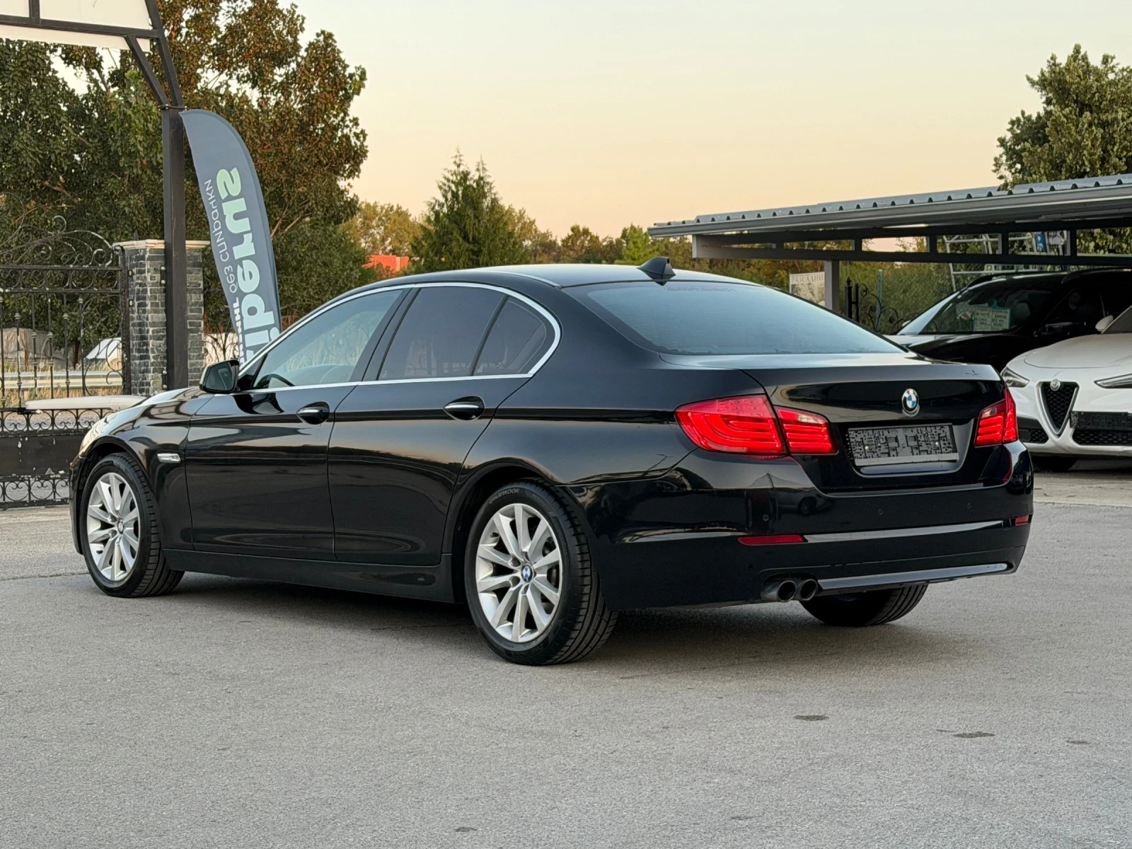 BMW 530 3.0D X-Drive ИТАЛИЯ, снимка 10 - Автомобили и джипове - 55703426