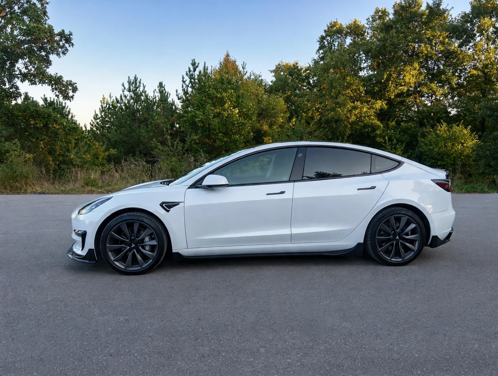 Tesla Model 3 Dual motor long range, снимка 2 - Автомобили и джипове - 56484925
