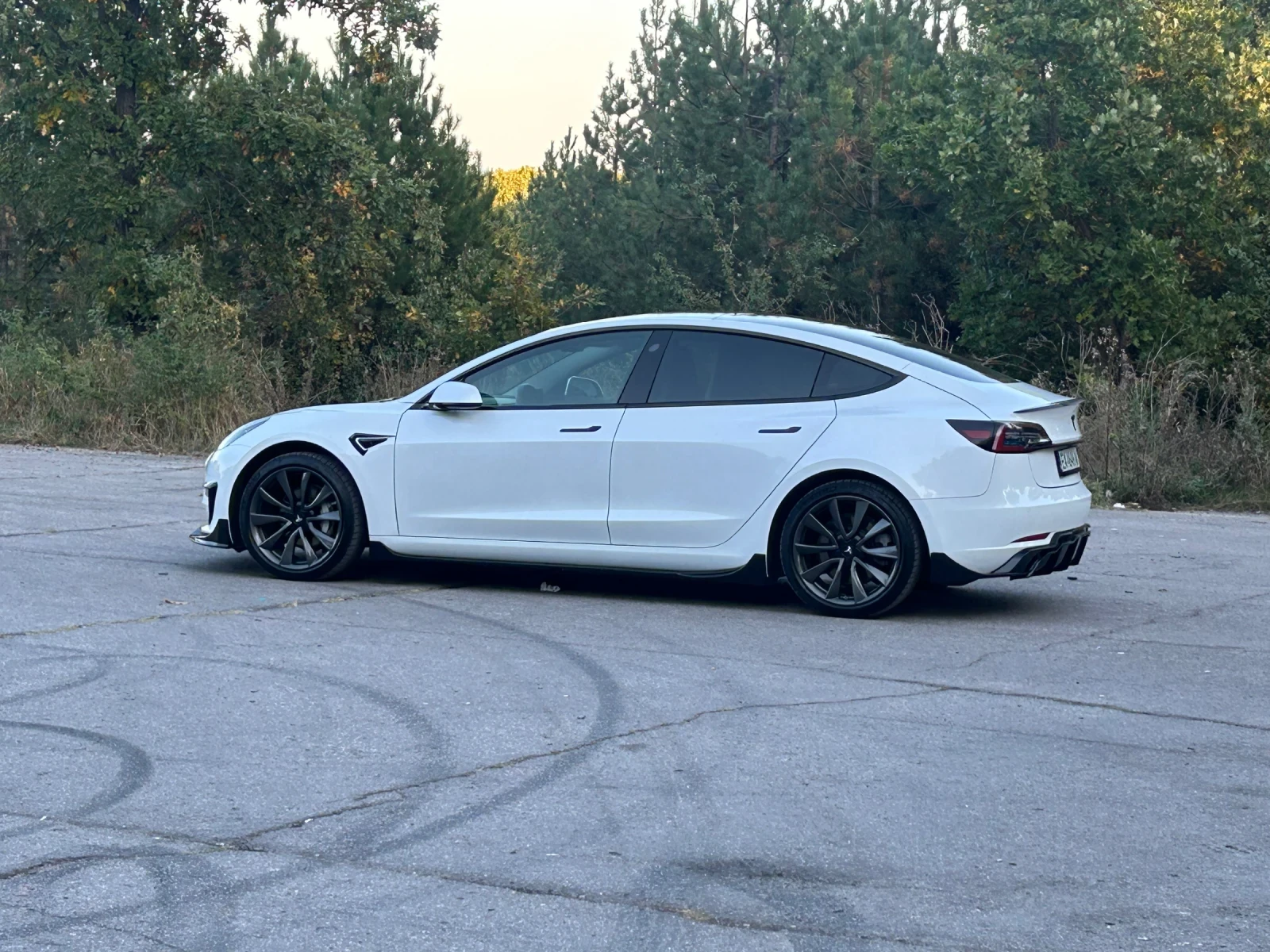 Tesla Model 3 Dual motor long range, снимка 16 - Автомобили и джипове - 56484925