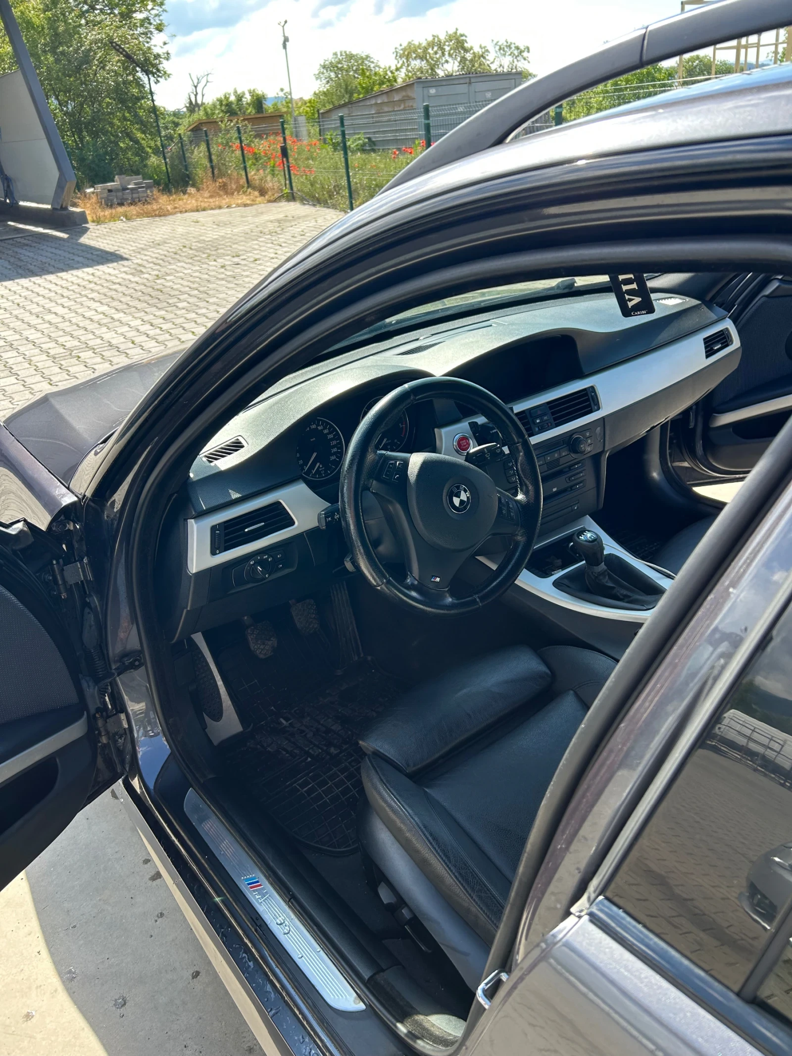 BMW 320 E91 320d, снимка 5 - Автомобили и джипове - 56733377