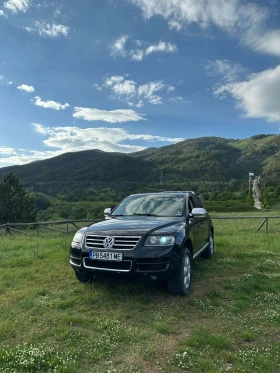 VW Touareg Джипа е подсигурен със всички ексри за модела, снимка 1