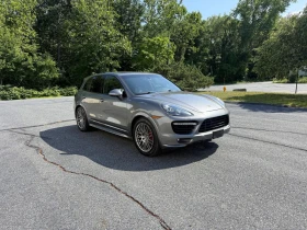 ������ Porsche Cayenne