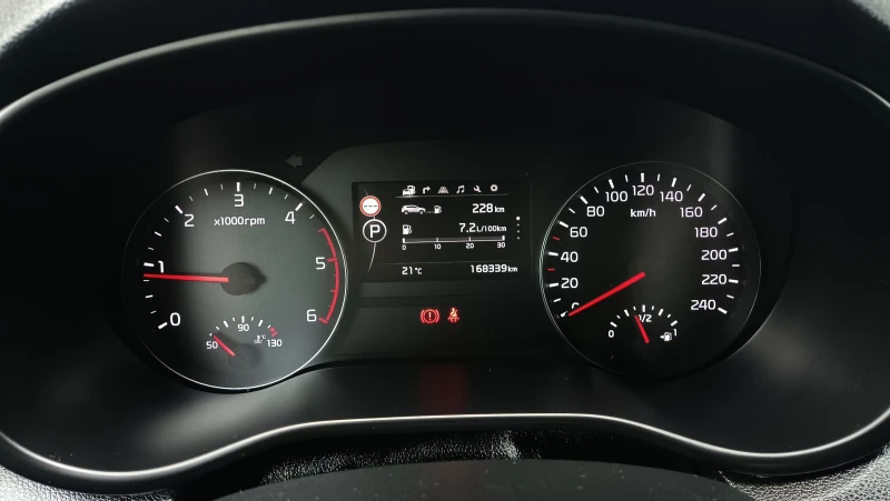 Kia Sportage 1.7 CRDI 141 к.с. AUTO ПАНОРАМА EURO 6, снимка 7 - Автомобили и джипове - 51298782