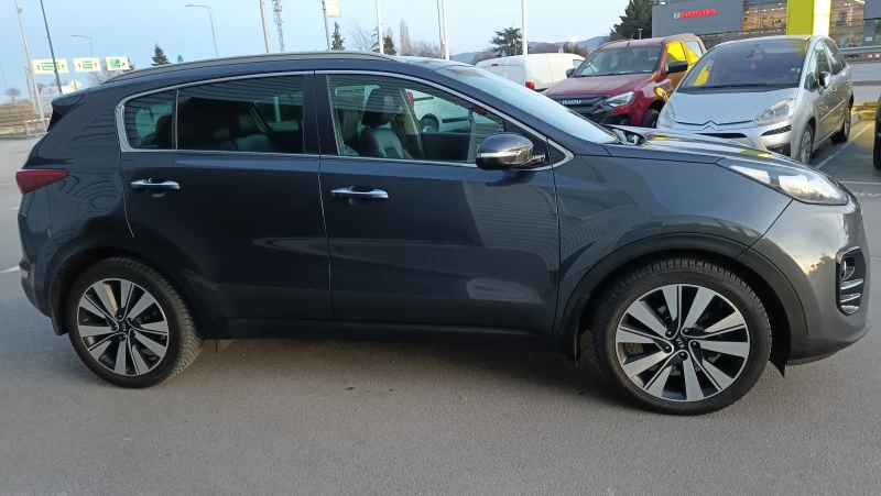 Kia Sportage 1.7 CRDI 141 к.с. AUTO ПАНОРАМА EURO 6, снимка 4 - Автомобили и джипове - 51298782