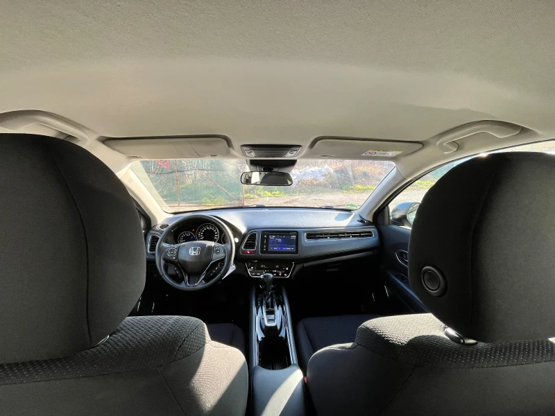 Honda Hr-v 1.5 I-VTEC ELEGANCE GERMANY TOP!!!, снимка 9 - Автомобили и джипове - 52816352