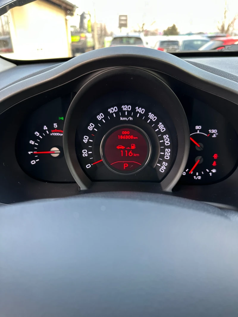 Kia Sportage CRDI 4WD PANORAMA EURO 5, снимка 14 - Автомобили и джипове - 52827644