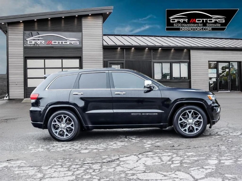 Jeep Grand cherokee * 4X4 | PANO ROOF | VENTED SEATS | NAV | PWR LIFTG, снимка 3 - Автомобили и джипове - 52969226