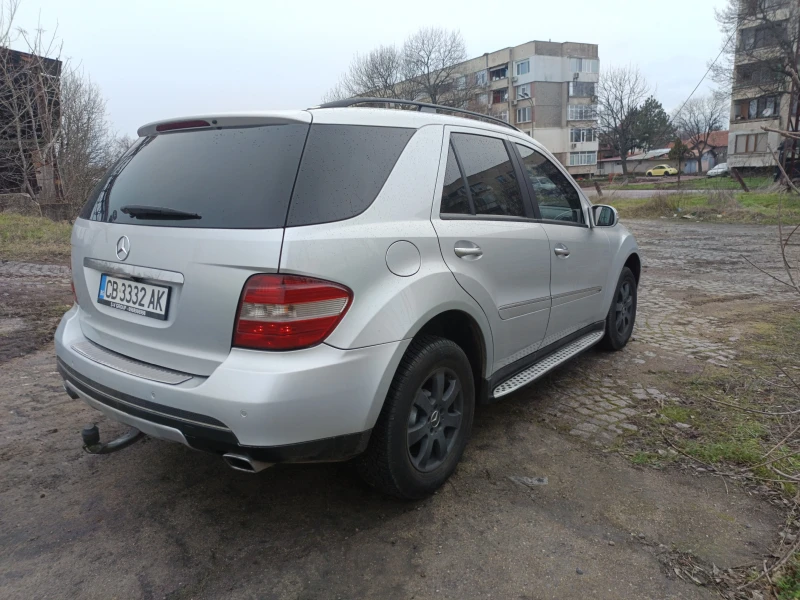 Mercedes-Benz ML 350 3.5 SPORT, снимка 4 - Автомобили и джипове - 53090418