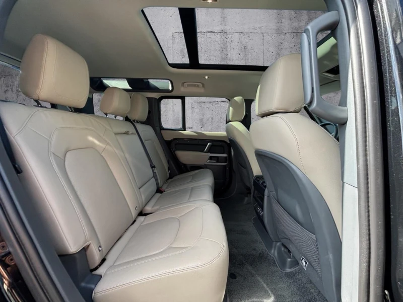 Land Rover Defender 110 P400 XS-EDITION 360 MATRIX-LED, снимка 12 - Автомобили и джипове - 53238849