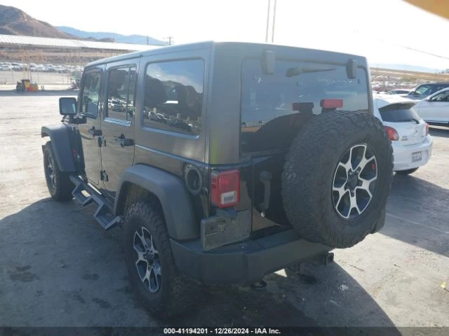 Jeep Wrangler UNLIMITED SPORT, Минимална щета!, снимка 5 - Автомобили и джипове - 48722687