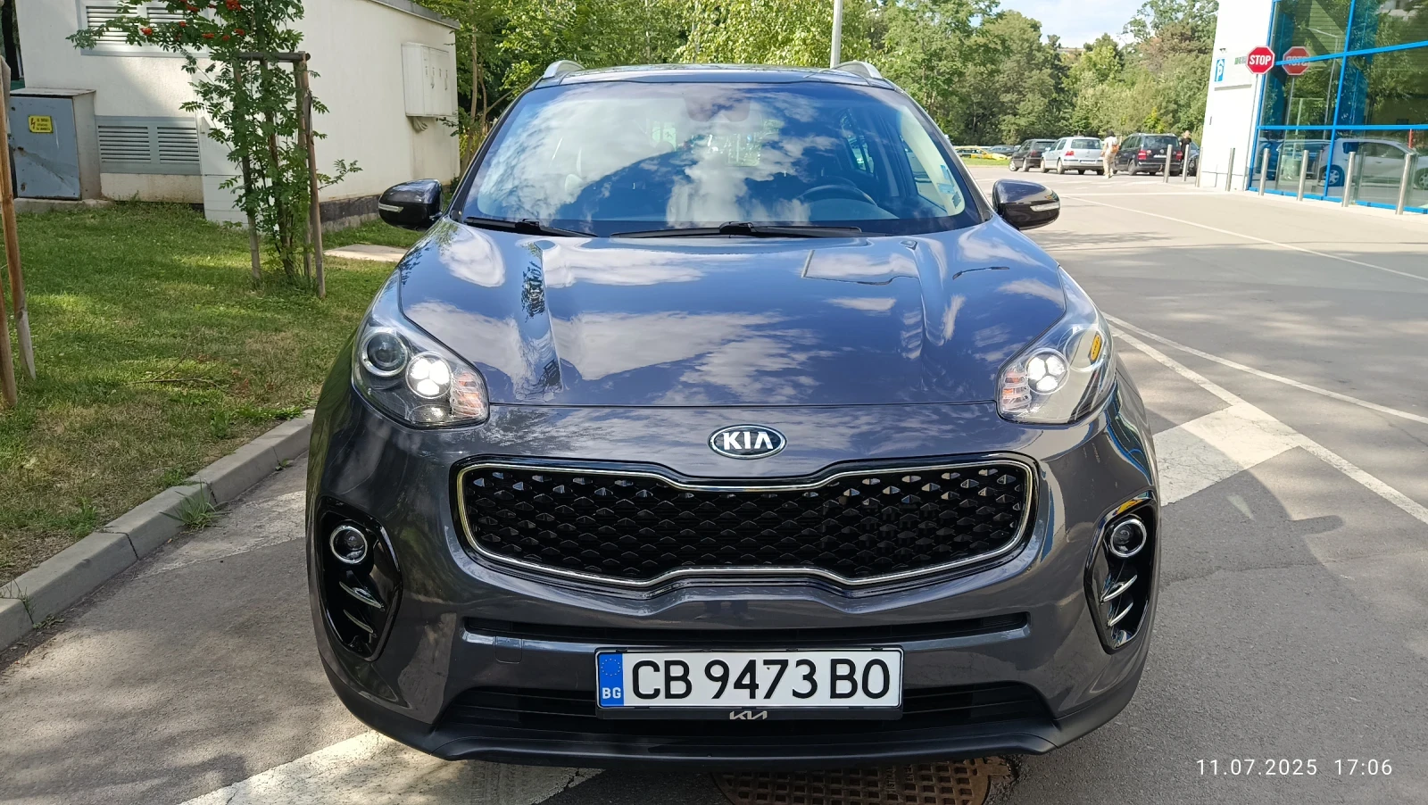 Kia Sportage 1.7 CRDI 141 к.с. AUTO ПАНОРАМА КАСКО - изображение 2