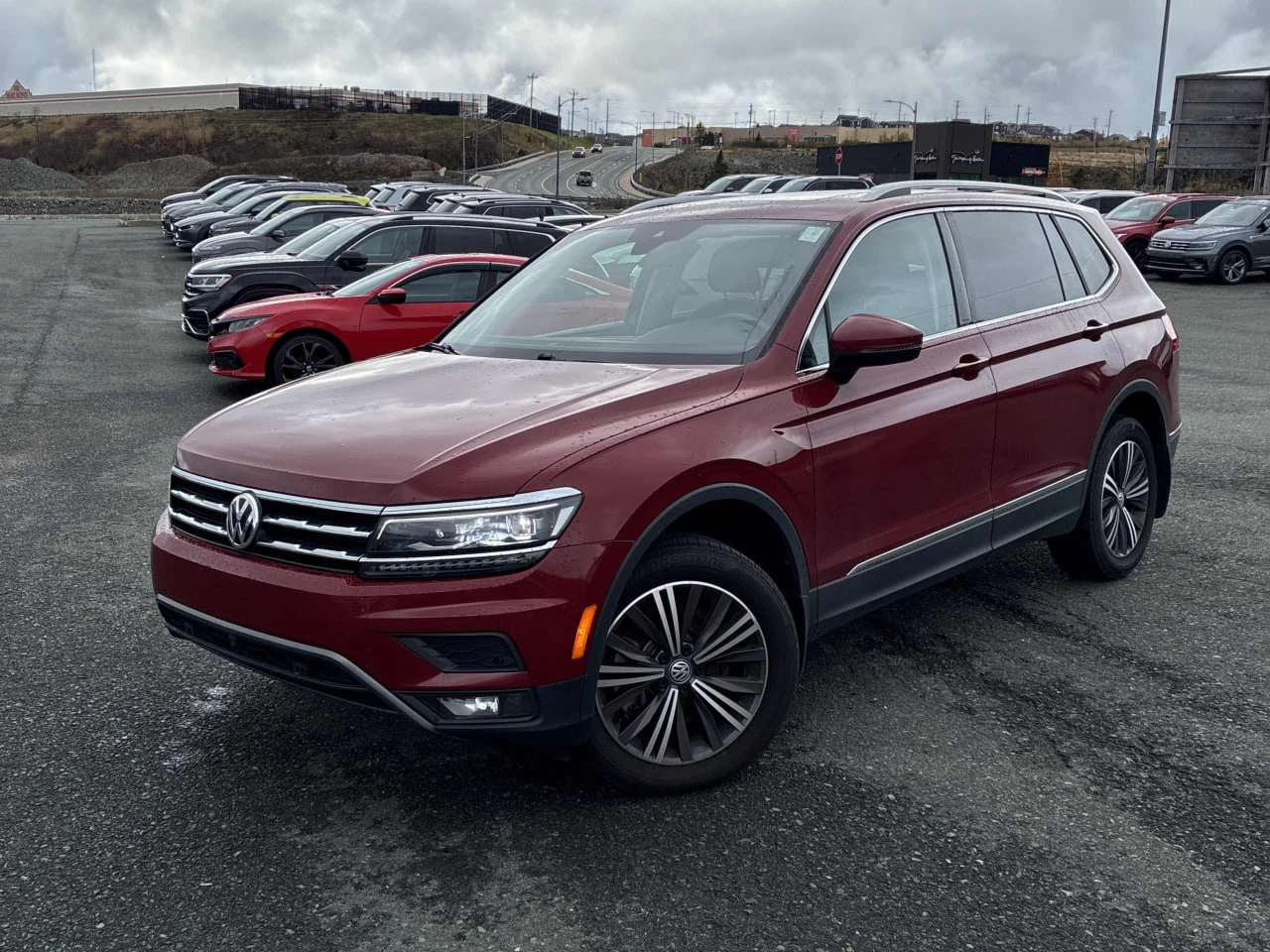 VW Tiguan CARFAX*     | Mobile.bg   1