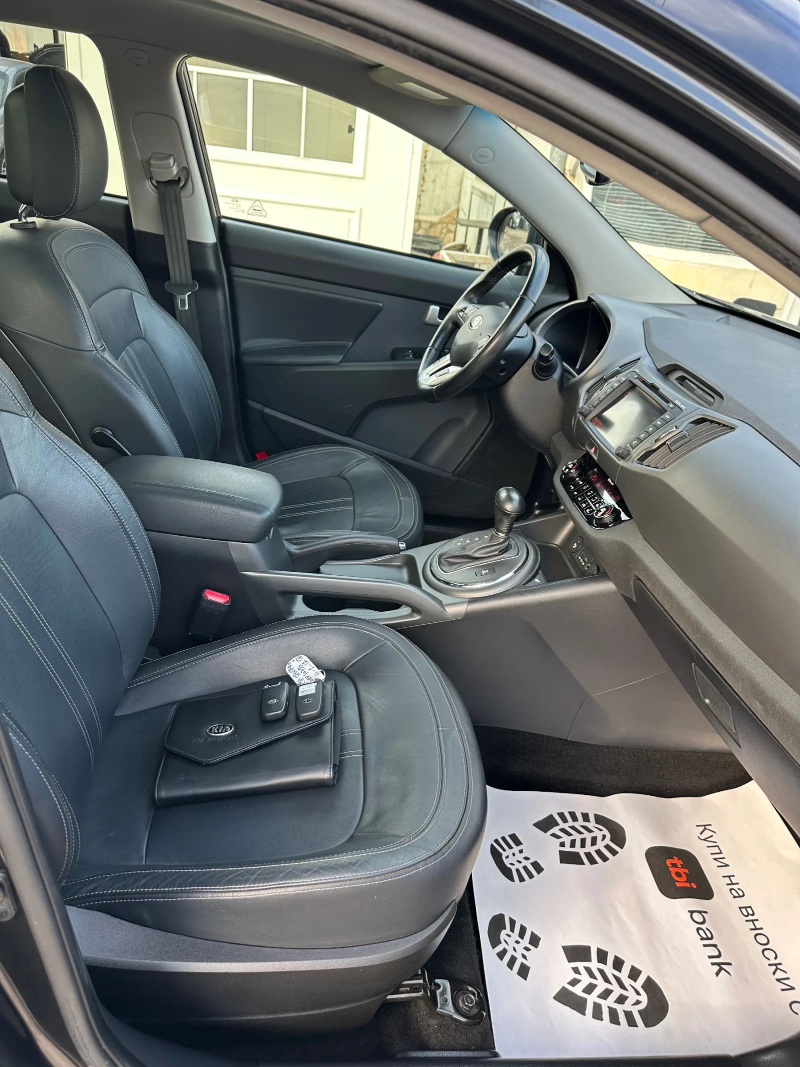 Kia Sportage CRDI 4WD PANORAMA EURO 5, снимка 11 - Автомобили и джипове - 53760702