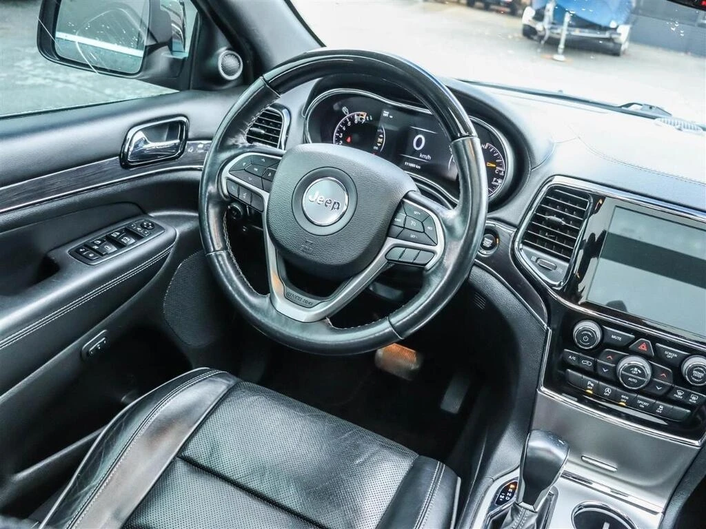 Jeep Grand cherokee * 4X4 | PANO ROOF | VENTED SEATS | NAV | PWR LIFTG | Mobile.bg � ����������� 11