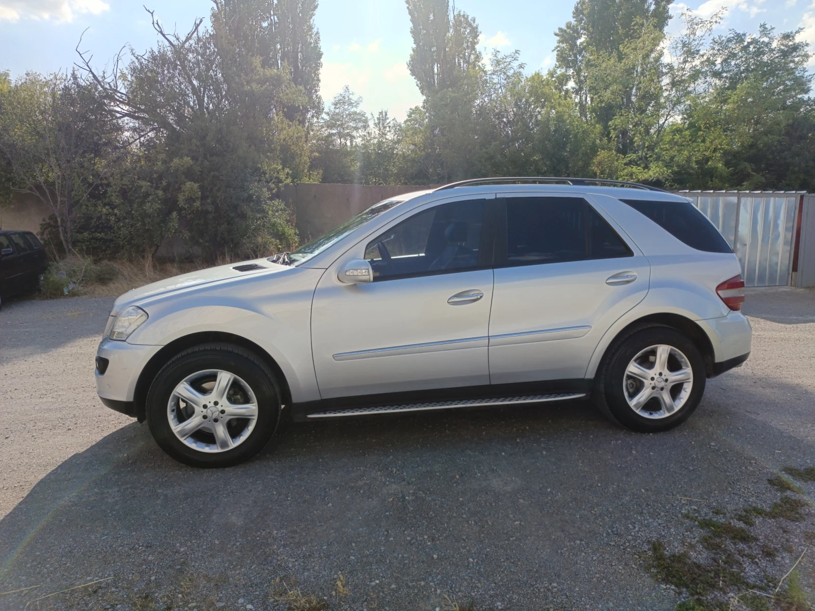 Mercedes-Benz ML 350 3.5 SPORT, снимка 11 - Автомобили и джипове - 53090418