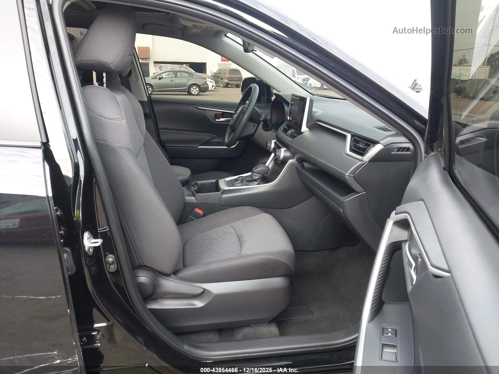 Toyota Rav4 HYBRID AWD* НОВА* BUY NOW* Крайна цена - изображение 9