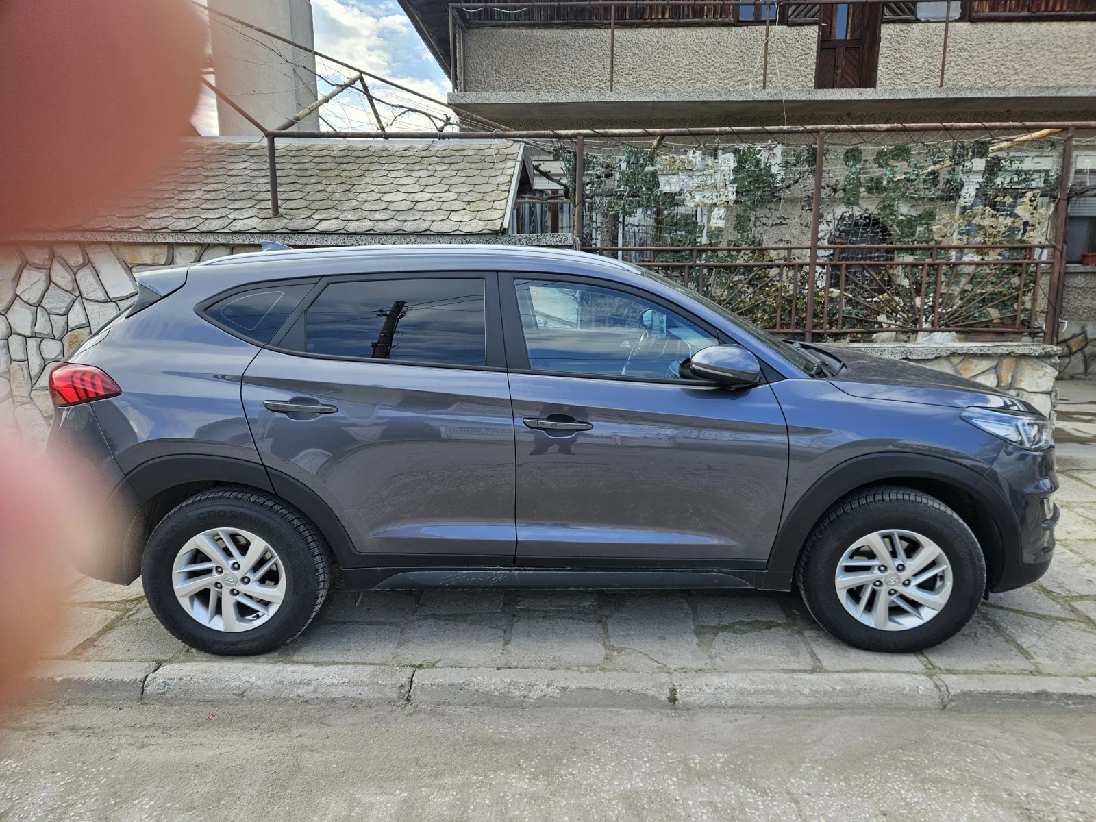 Hyundai IX35, снимка 3 - Автомобили и джипове - 53725091