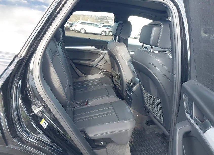 Audi Q5, снимка 8 - Автомобили и джипове - 53810568