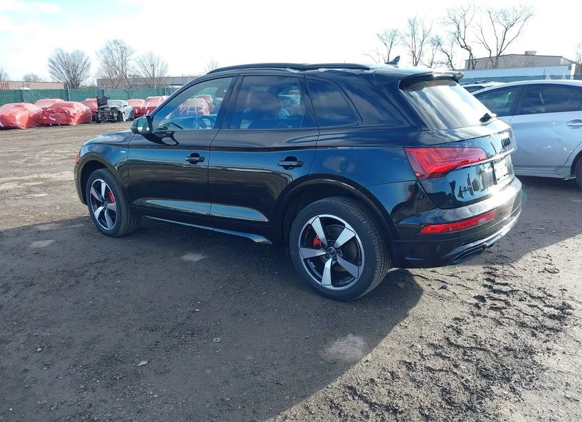 Audi Q5, снимка 3 - Автомобили и джипове - 53810568