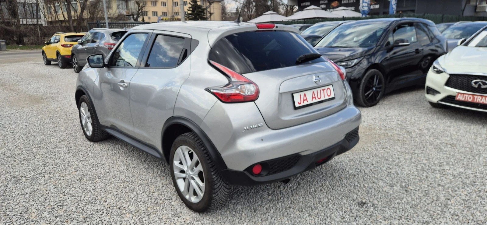 Nissan Juke 1.6-117кс.NAVY, снимка 8 - Автомобили и джипове - 53985314