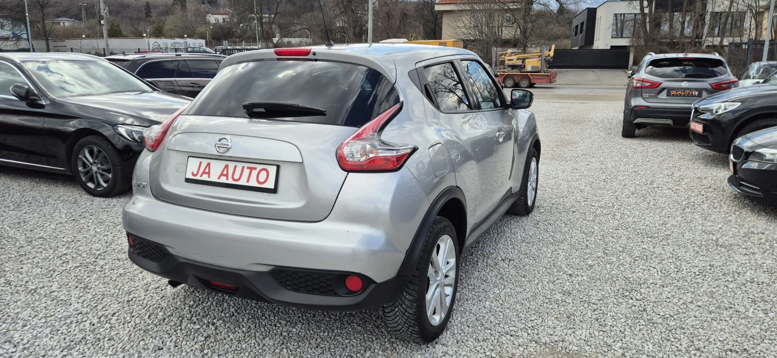 Nissan Juke 1.6-117кс.NAVY, снимка 5 - Автомобили и джипове - 53985314