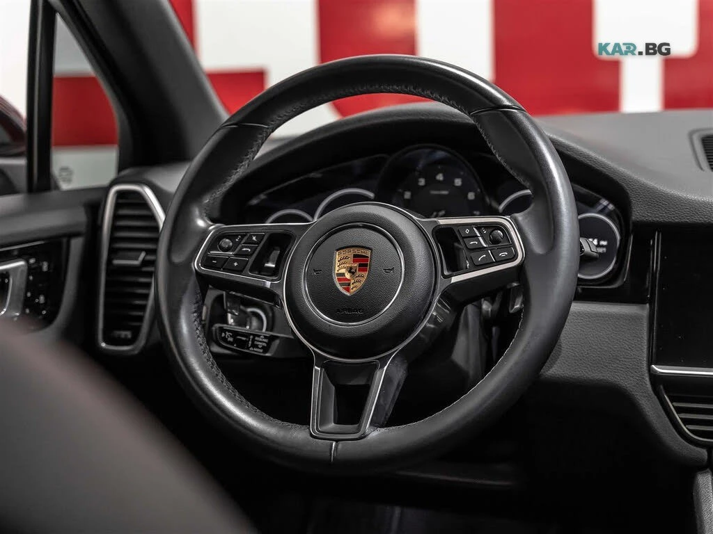 Porsche Cayenne * BOSE * PANO * Автокредит * (Цена до България), снимка 7 - Автомобили и джипове - 55176371