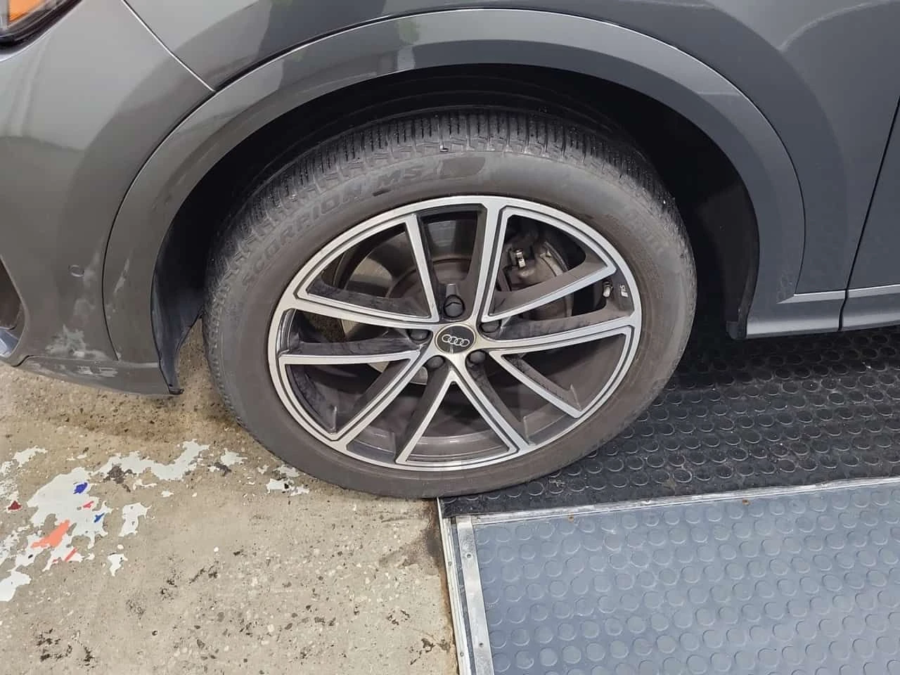Audi Q5 * PROGRESSIV * CARFAX * ЦЕНА ДО БГ, снимка 6 - Автомобили и джипове - 55203474