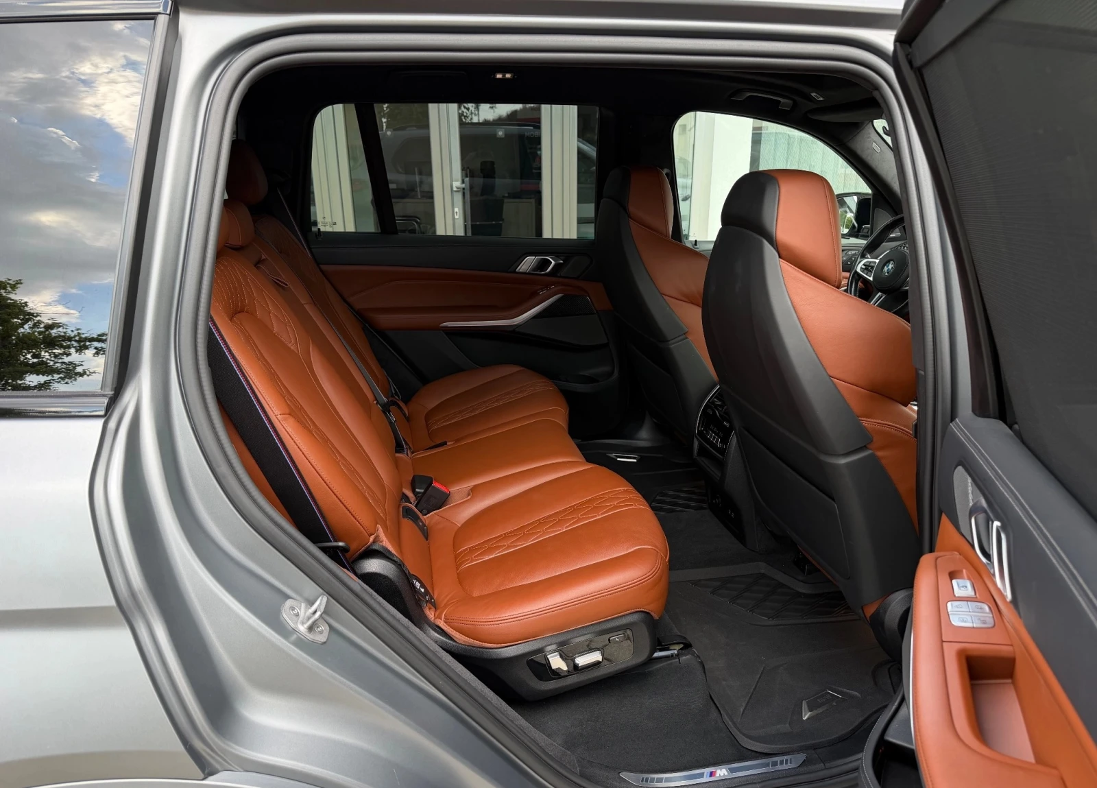 BMW X7 M60i xDrive, снимка 8 - Автомобили и джипове - 55613921