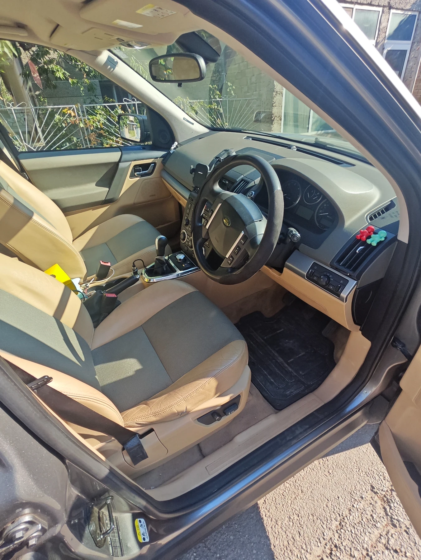 Land Rover Freelander, снимка 9 - Автомобили и джипове - 55724650