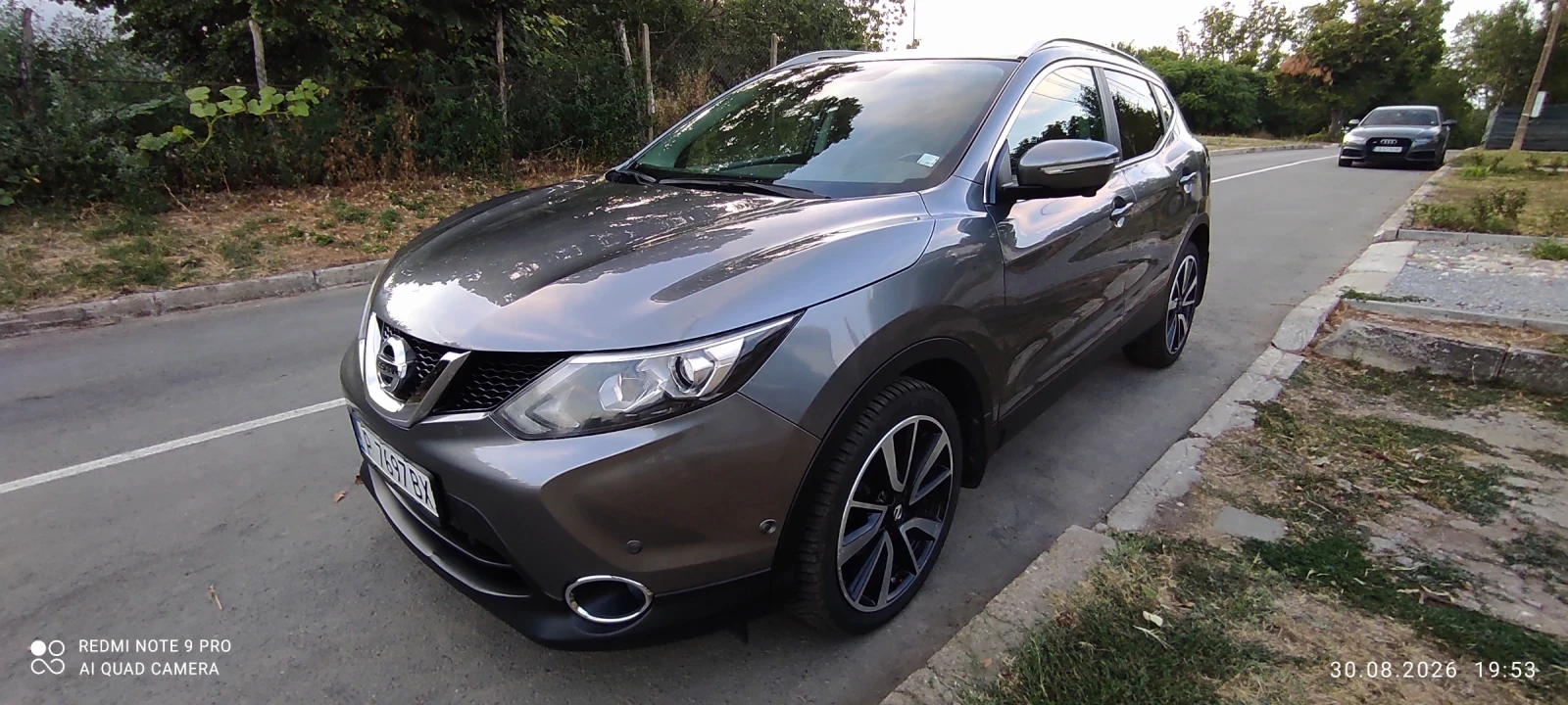 Nissan Qashqai Джип, снимка 14 - Автомобили и джипове - 55928136