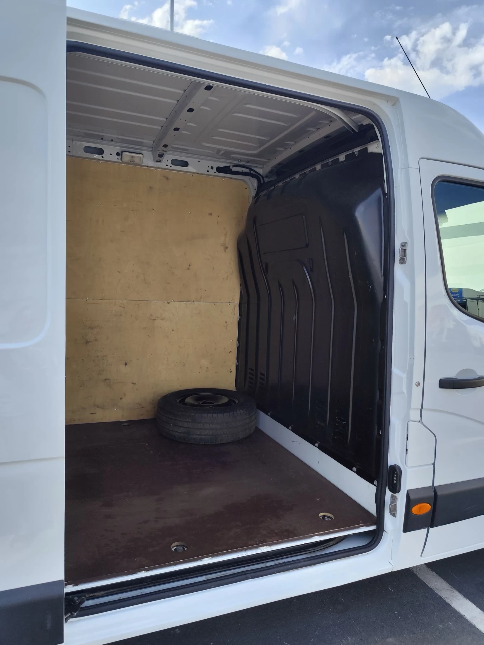 Renault Master 2.3 DCI ЕВРО 6В - изображение 4