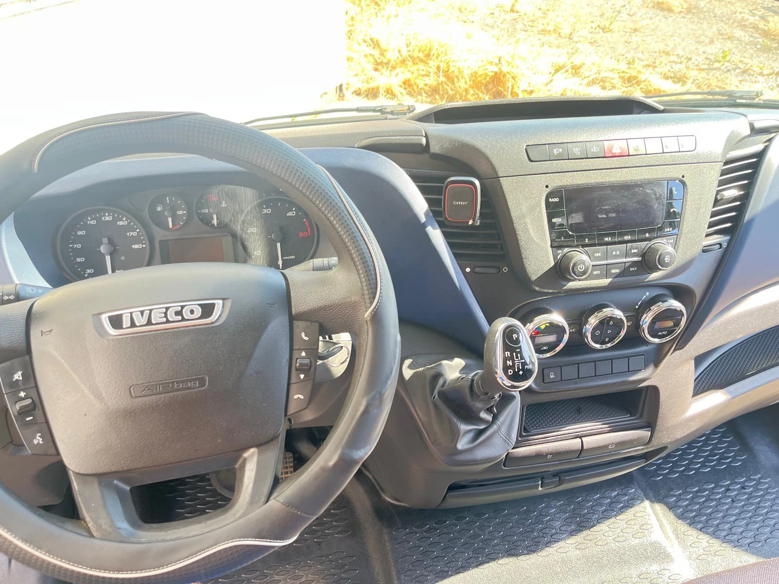 Iveco 35S18 3.0 Diesel, снимка 8 - Бусове и автобуси - 55231582