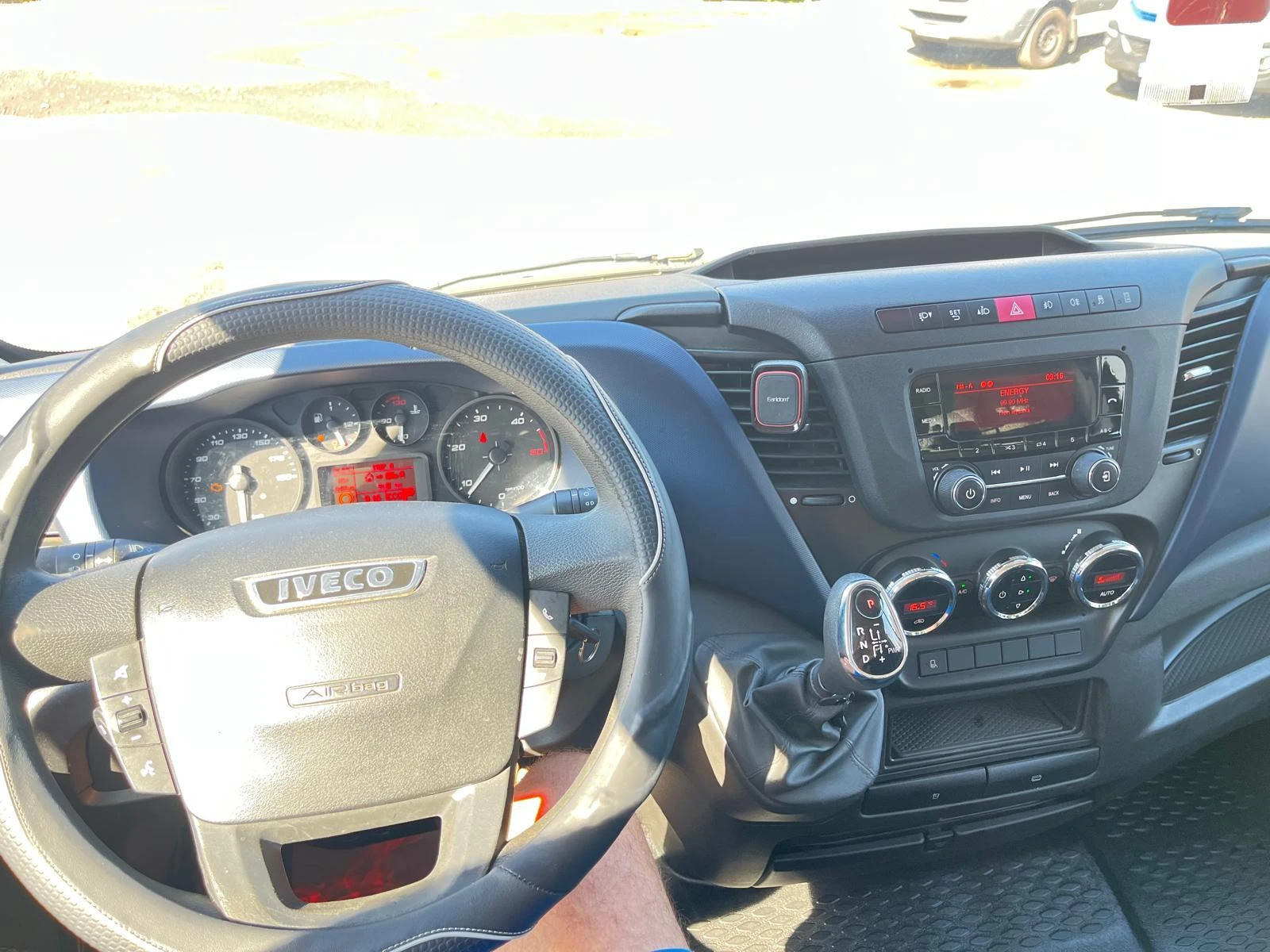 Iveco 35S18 3.0 Diesel, снимка 10 - Бусове и автобуси - 55231582