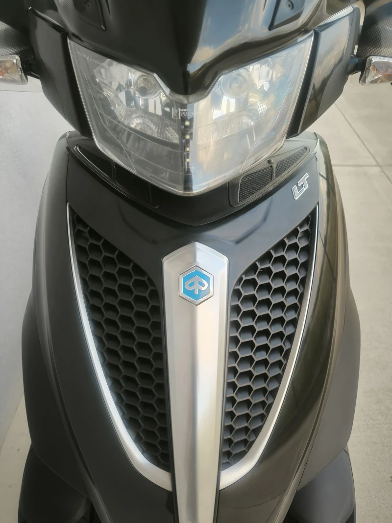 Piaggio Mp3 300 LT Yourban, 2018 година, снимка 6 - Мотоциклети и мототехника - 47855488