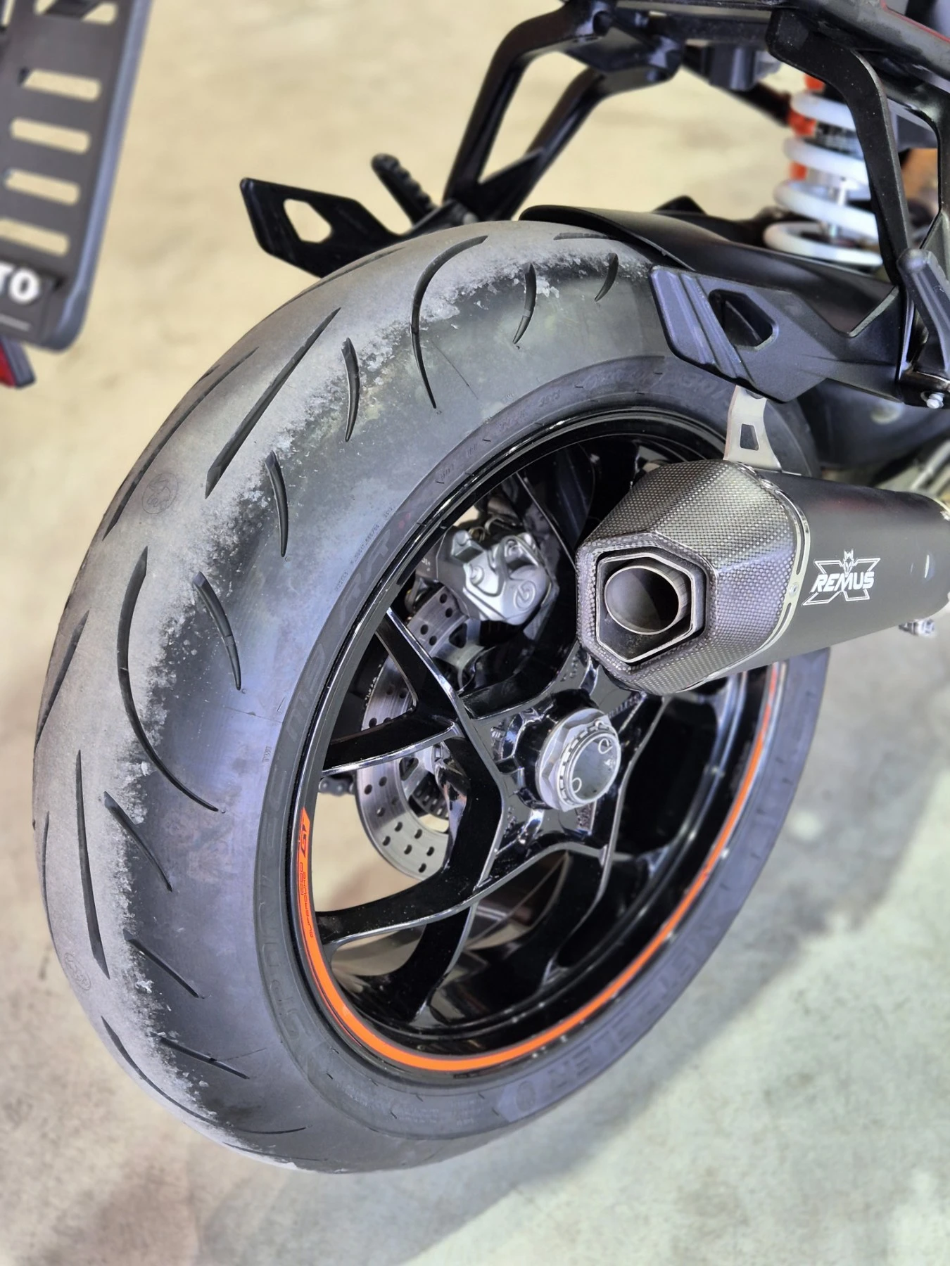 Ktm Super Duke 1290 GT Нов внос Швейцария!!, снимка 16 - Мотоциклети и мототехника - 55435613