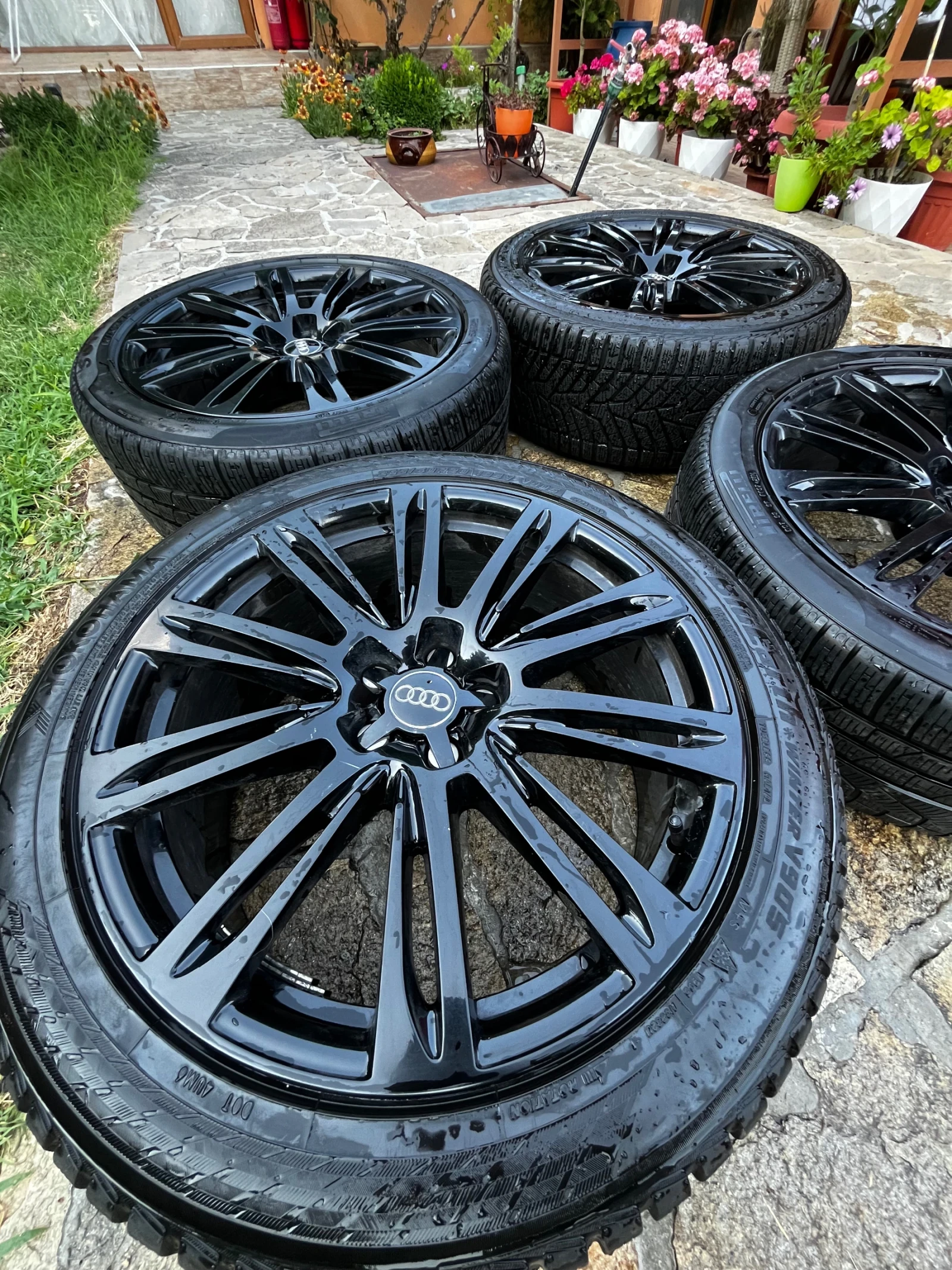 Гуми с джанти Pirelli 255/105R20