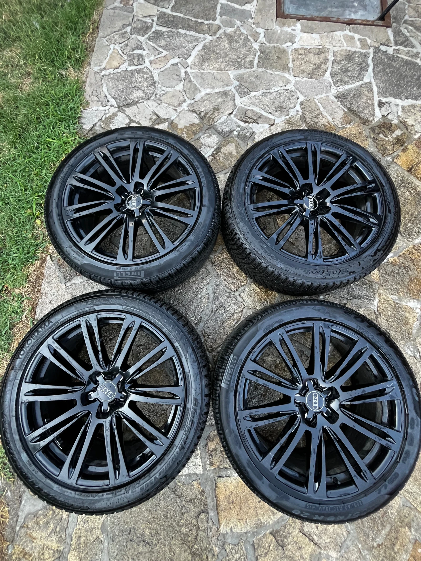 Гуми с джанти Pirelli 255/105R20, снимка 2 - Гуми и джанти - 55529194