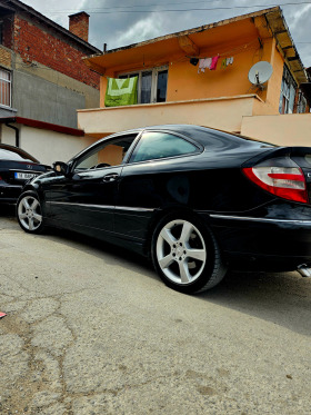 Mercedes-Benz C 220, снимка 4