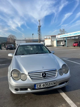 Mercedes-Benz C 200, снимка 4