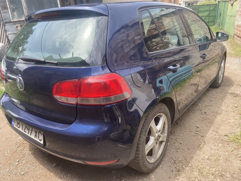 VW Golf, снимка 2 - Автомобили и джипове - 46062777