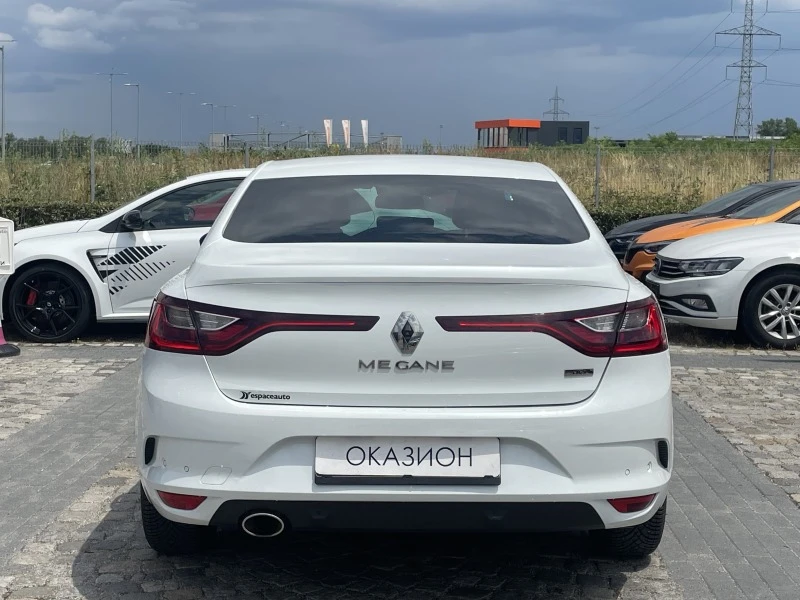 Renault Megane 1.5dCi, 110к.с, снимка 6 - Автомобили и джипове - 46481612